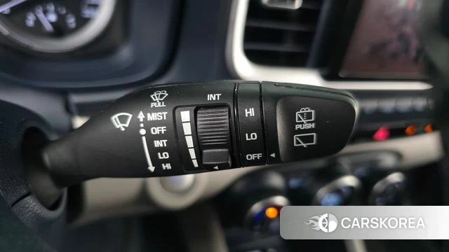 Hyundai Venue id 5003120 из Кореи 21