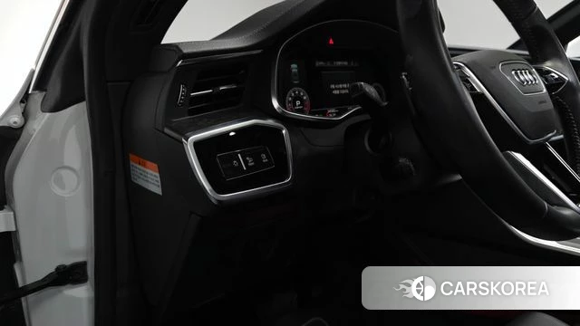 Audi A7 (4K) id 4987470 из Кореи 21