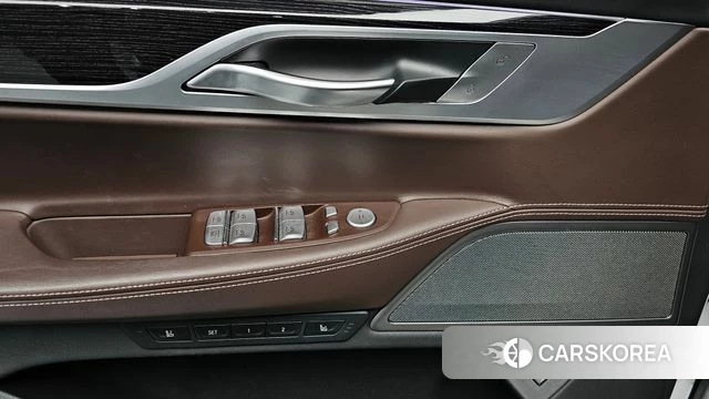 BMW 7 Series (G11) id 4952947 из Кореи 21