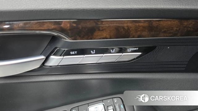 Genesis G90 id 4977411 из Кореи 21