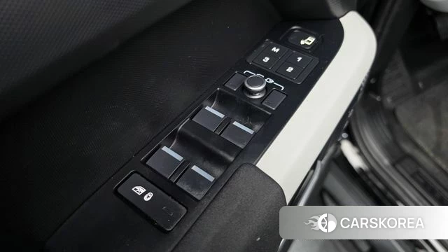 Land Rover Defender (L663) id 4992405 из Кореи 21