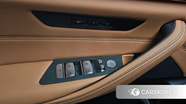 BMW 5 Series (G30) id 5028054 из Кореи 21