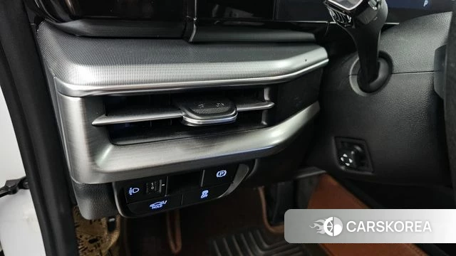 Hyundai Grandeur (GN7) id 4768194 из Кореи 21