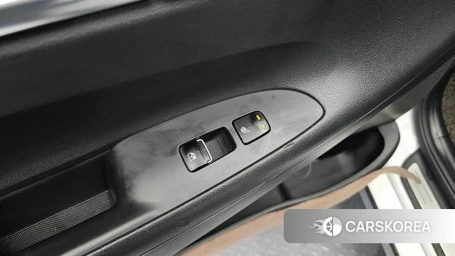 Hyundai The New Grandeur IG Hybrid id 4952192 из Кореи 21