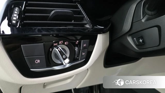 BMW 5 Series (G30) id 4951660 из Кореи 21