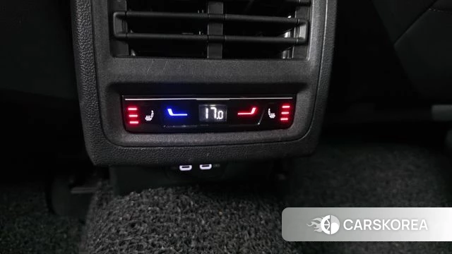 Volkswagen Golf 8th Generation id 4928191 из Кореи 21