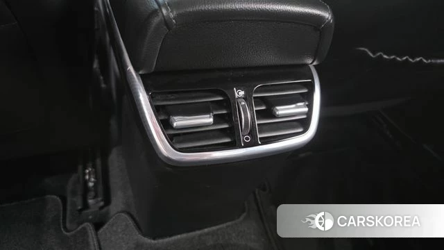 Hyundai The New Grandeur IG Hybrid id 5002642 из Кореи 21