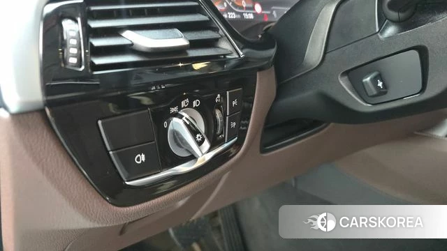 BMW 6 Series GT (G32) id 4980755 из Кореи 21