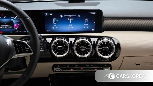 Mercedes-Benz A-Class W177 id 4980542 из Кореи 21