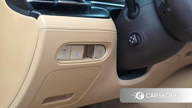 Genesis G90 (RS4) id 4928819 из Кореи 21