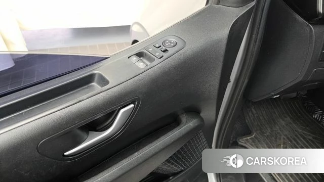Hyundai Staria id 5017138 из Кореи 21
