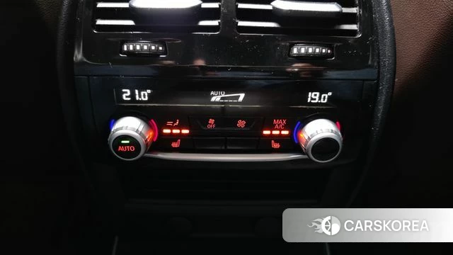 BMW 6 Series GT (G32) id 5036037 из Кореи 21