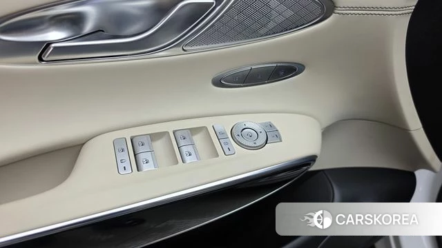 Genesis GV70 id 5027298 из Кореи 21