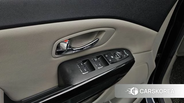 Kia The New Carnival id 4856443 из Кореи 21