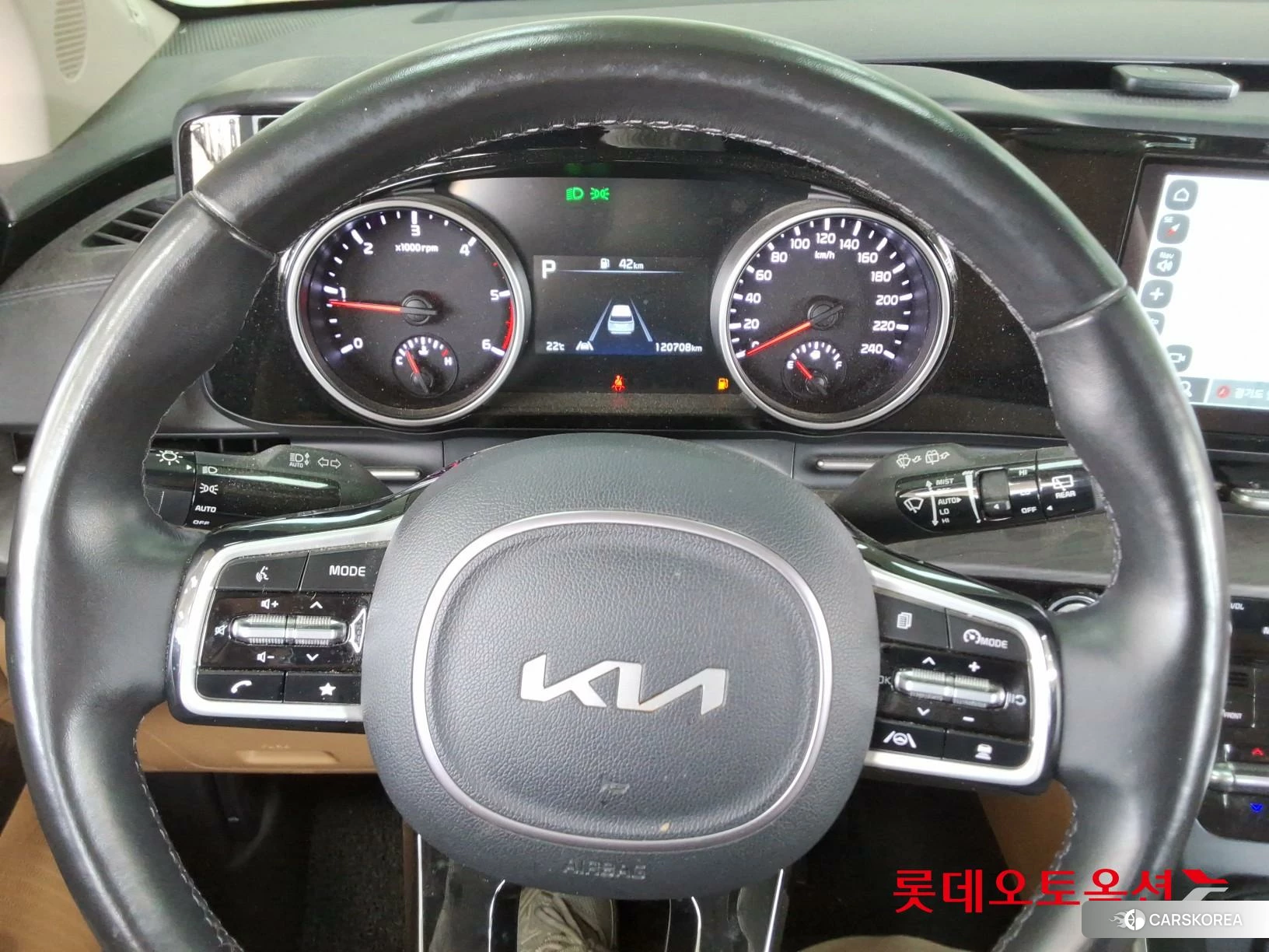 Kia Carnival id 4984675 из Кореи 21