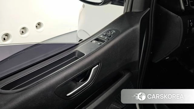 Hyundai Staria id 5022916 из Кореи 21