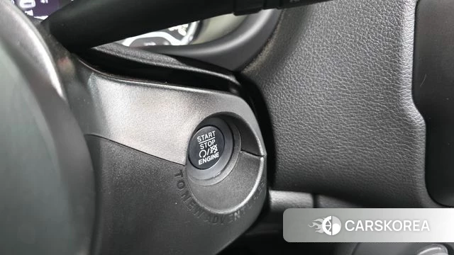 Jeep Renegade id 4993536 из Кореи 21