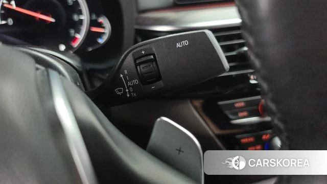 BMW 5 Series (G30) id 4967888 из Кореи 21