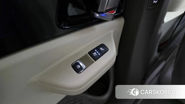 Kia The New Carnival 4th Generation id 4957642 из Кореи 21