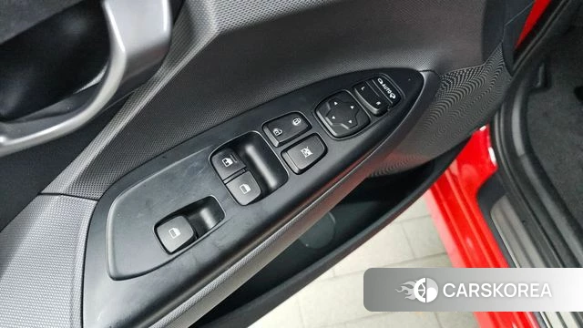 Hyundai Veloster (JS) id 5013881 из Кореи 21