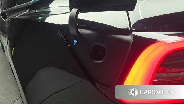 Tesla Model 3 id 4625749 из Кореи 21