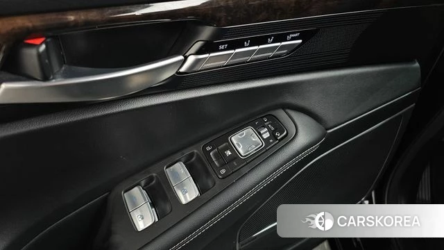 Genesis G90 id 5048282 из Кореи 21