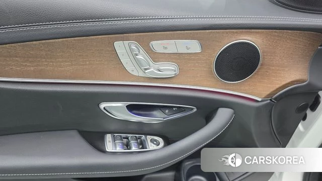 Mercedes-Benz E-Class W213 id 5026743 из Кореи 21