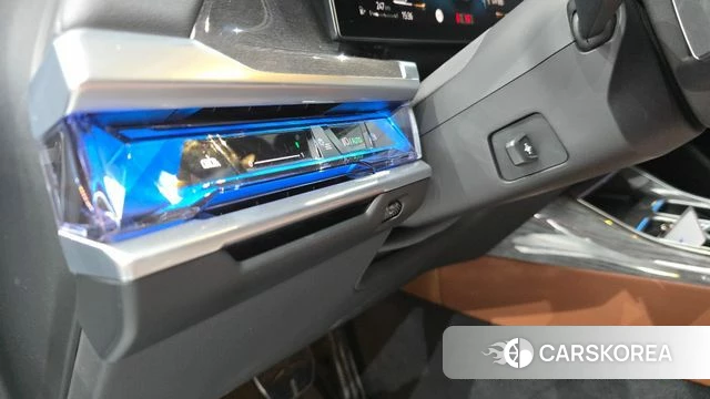 BMW 7 Series (G70) id 4995967 из Кореи 21