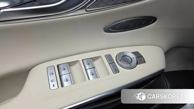 Genesis GV70 id 5002276 из Кореи 21