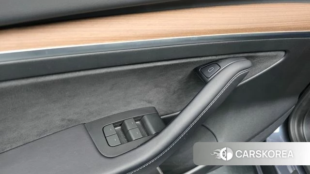 Tesla Model 3 id 4872052 из Кореи 21