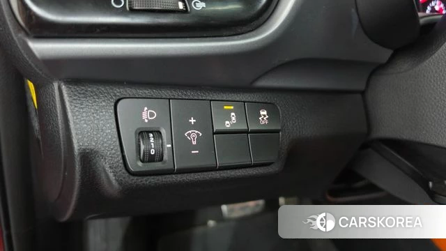 Kia Stonic id 5036039 из Кореи 21