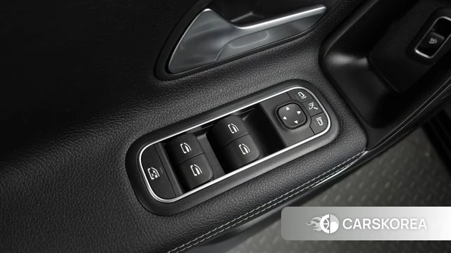 Mercedes-Benz A-Class W177 id 5034850 из Кореи 21
