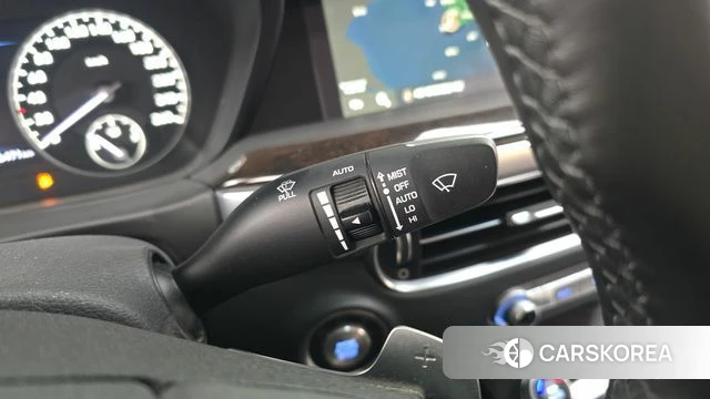 Genesis G90 id 4937498 из Кореи 21