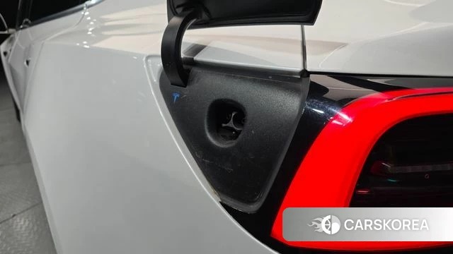 Tesla Model 3 id 4736961 из Кореи 21
