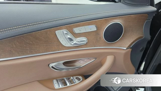 Mercedes-Benz E-Class W213 id 5027541 из Кореи 21