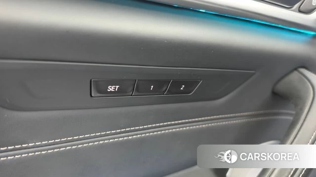 BMW 5 Series (G30) id 4959852 из Кореи 21
