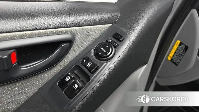 Hyundai The New Grand Starex id 4967600 из Кореи 21