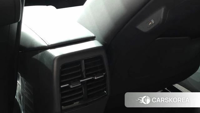 Kia Di Ol Nu Niro id 5046240 из Кореи 21