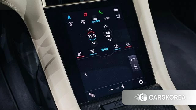 Porsche Taycan id 4730341 из Кореи 21
