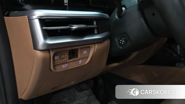 Hyundai Grandeur (GN7) id 5026654 из Кореи 21