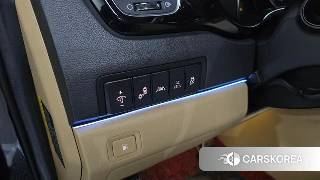 Kia All New Carnival id 5048664 из Кореи 21