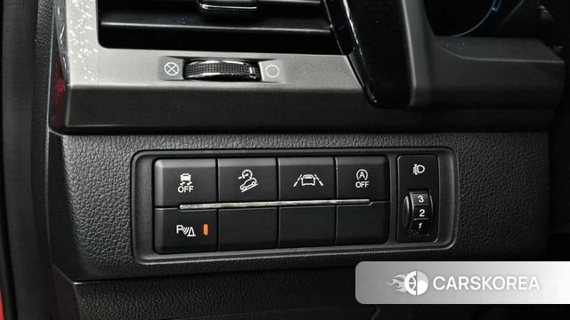 Ssangyong The New Rexton Sports Cannes id 5002472 из Кореи 21