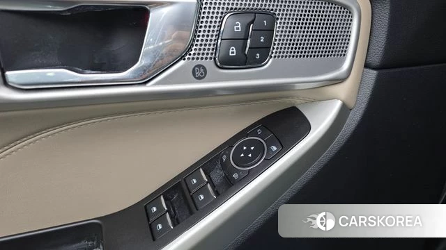 Ford Explorer 6th Generation id 4986957 из Кореи 21
