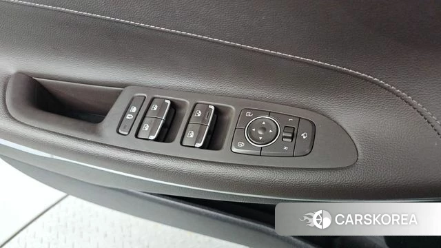 Hyundai The New Grandeur IG Hybrid id 4951994 из Кореи 21