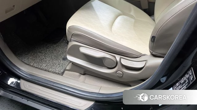 Kia Carnival 4th generation id 5018048 из Кореи 21