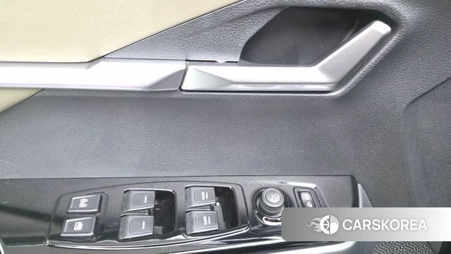 Ssangyong Torres id 4976040 из Кореи 21