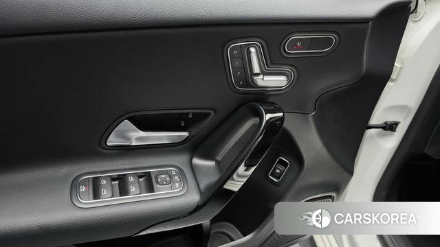 Mercedes-Benz A-Class W177 id 4992869 из Кореи 21
