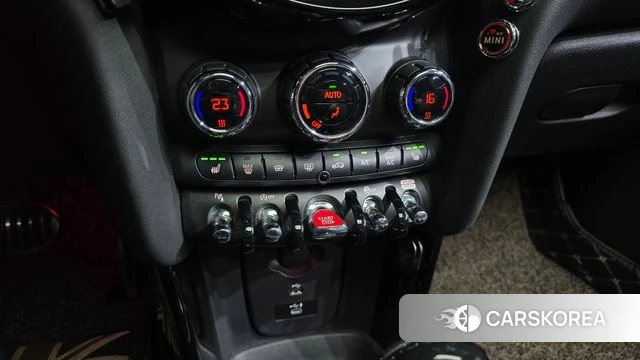 Mini Cooper S id 4624843 из Кореи 21