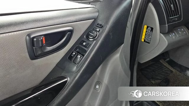 Hyundai The New Grand Starex id 5042281 из Кореи 21