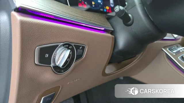 Mercedes-Benz E-Class W213 id 4996713 из Кореи 21